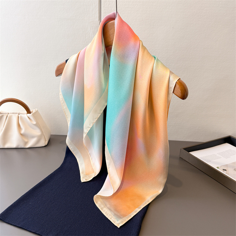 Дизайнерский модный квадратный – обзор и цена Scarf Silk Square