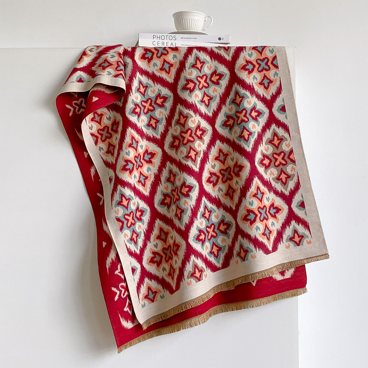Женский двусторонний шарф из и – обзор и цена Woven Scarf Blanket