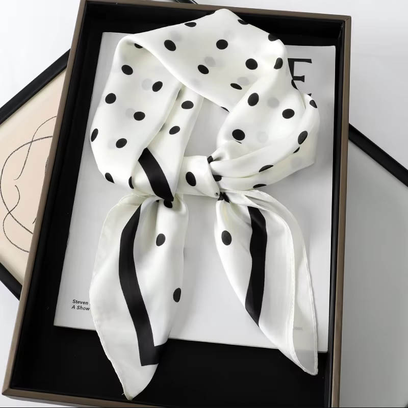 Роскошный женский шарф в горош – обзор и цена Silk Neck Scarf